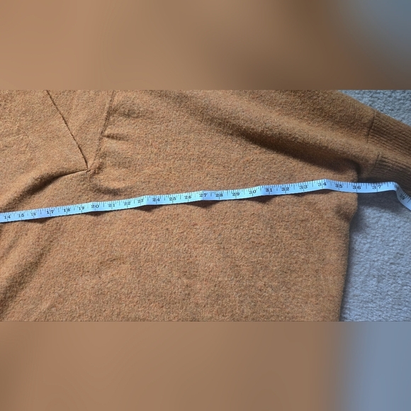 Anthropologie Mustard Oversized Long Sleeve V-Neck Sweater Size Large - Picture 7 of 11